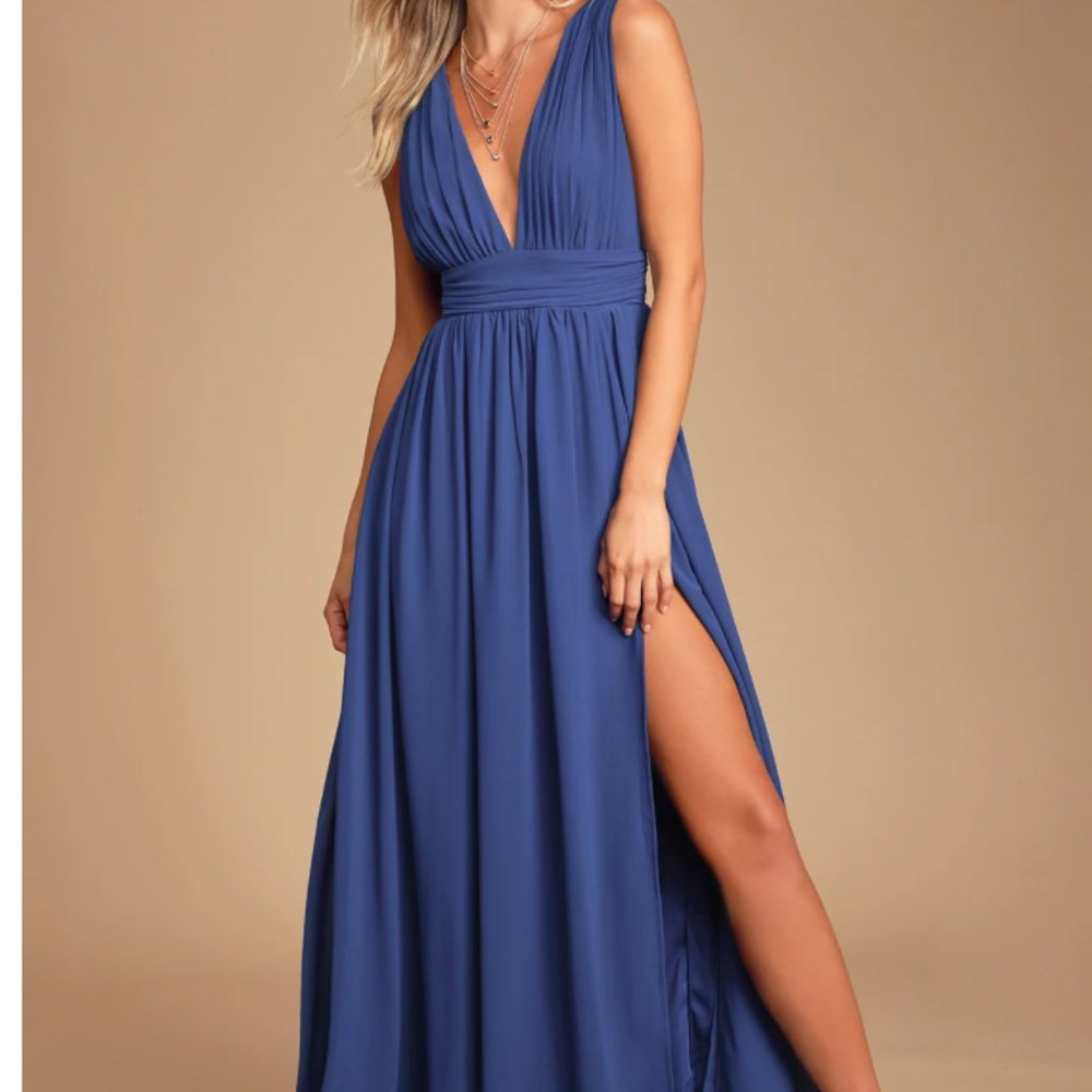 Lulus v neck gown